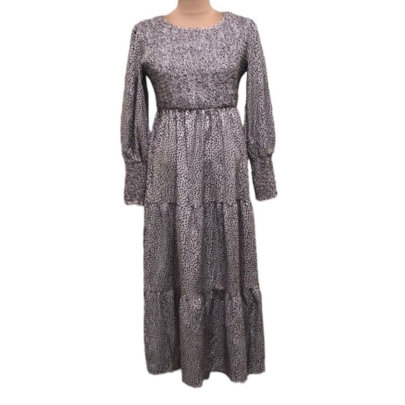 Francesca's Collections Dresses & Skirts - Francesca’s Collection Maxi Dress Size Medium Beige Cheetah Animal Print